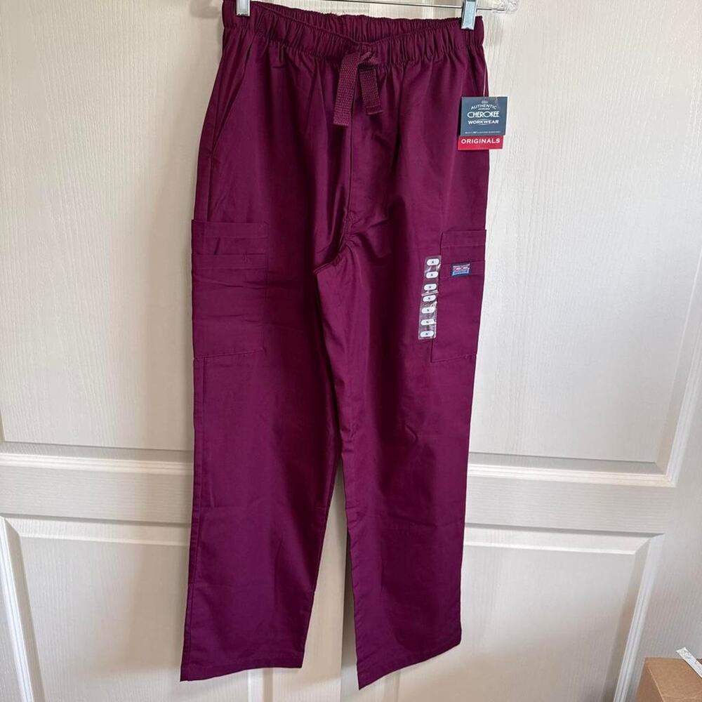Burgundy scrub pants with elastic waist NEW size S